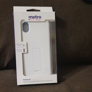 White Kickstand Case for Moto e6 by Metro